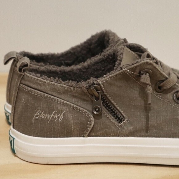 Blowfish Malibu Cypress Gray‎ Sneakers Size 7 - Picture 8 of 8
